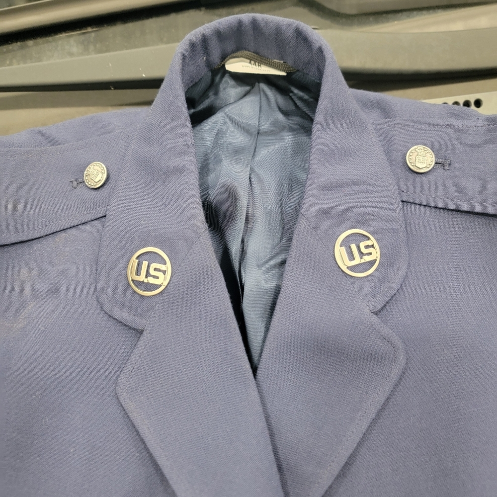 Vietnam era Air Force dress coat - Picture 6 of 10